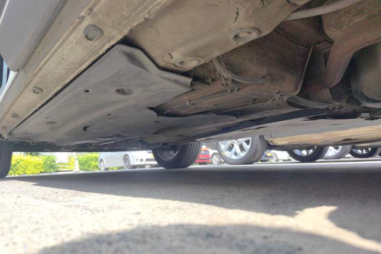 Used Jetta VS7 2022 280TSI Automatic Trend Edition Left Side Sill