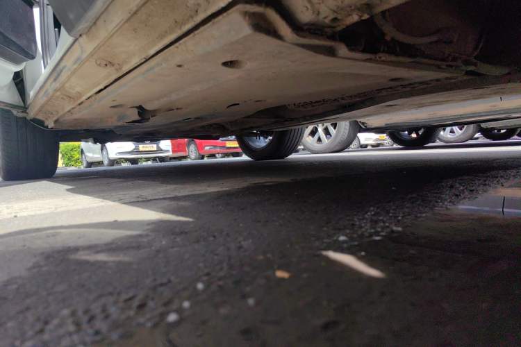 Used Jetta VS7 2022 280TSI Automatic Trend Edition Left Side Sill