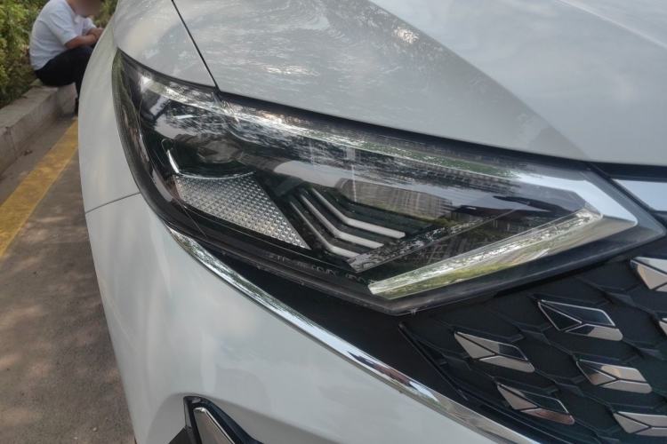 Used Jetta VS7 2022 280TSI Automatic Trend Edition Right Front Headlight