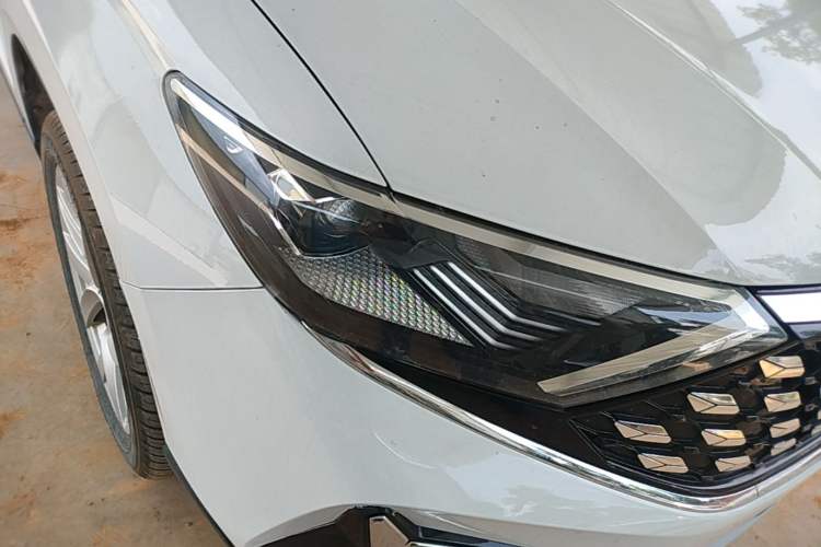 Used Jetta VS7 2022 280TSI Automatic Trend Edition Right Front Headlight