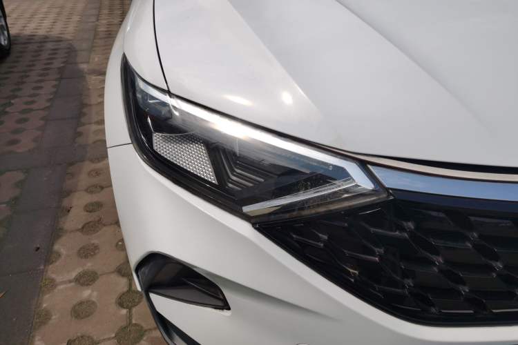 Used Jetta VS7 2022 Panda Edition 1.4T Automatic Enjoyment Pro Version Right Front Headlight