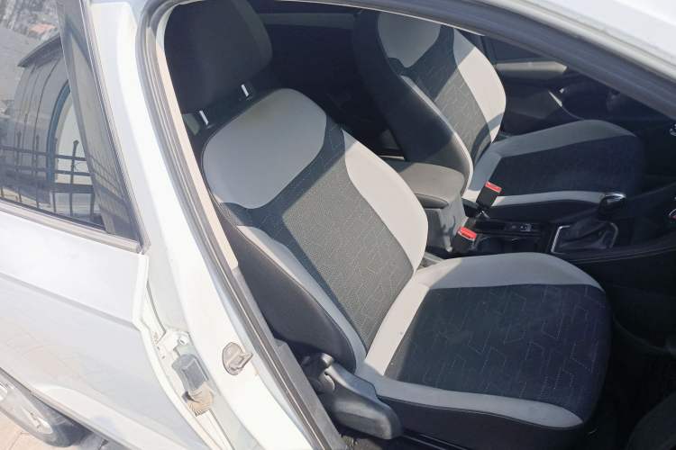 Used Jetta VS7 2022 280TSI Automatic Trend Edition Right Front Seat