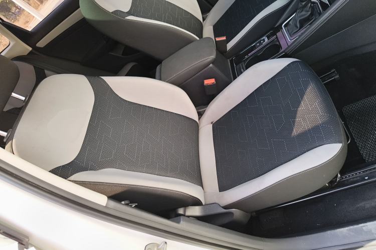 Used Jetta VS7 2022 280TSI Automatic Trend Edition Right Front Seat