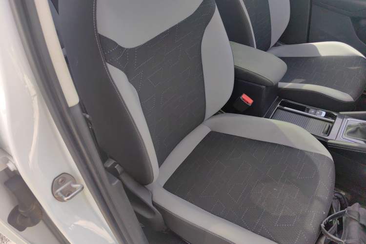 Used Jetta VS7 2022 280TSI Automatic Trend Edition Right Front Seat