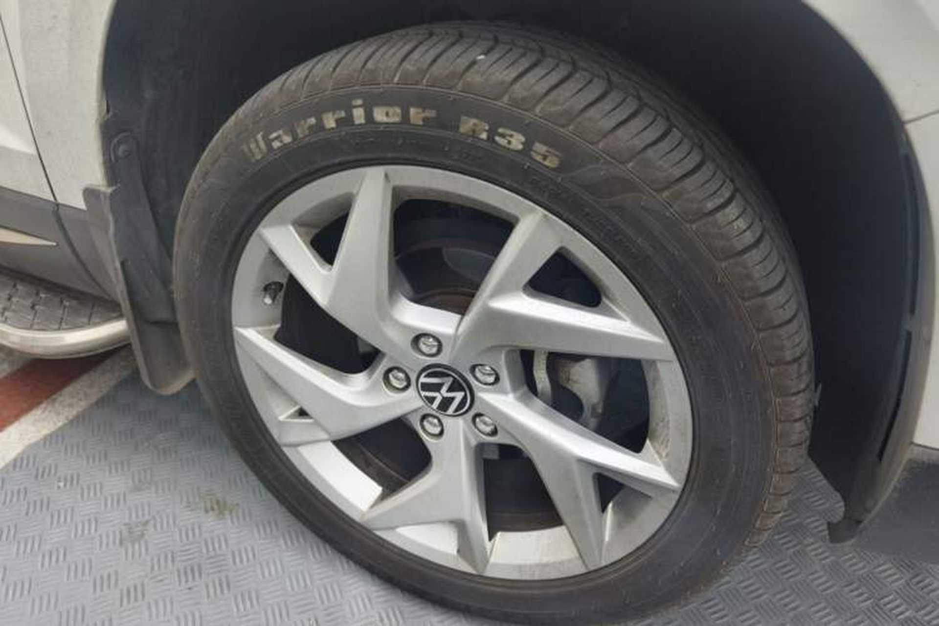 Used Jetta VS7 2022 280TSI Automatic Enjoyment Edition Right Front Wheel Hub