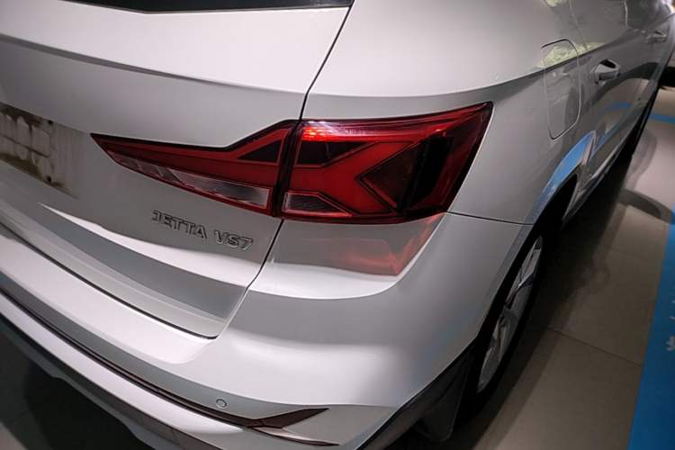 Used Jetta VS7 2022 280TSI Automatic Enjoyment Edition Right Rear Taillight