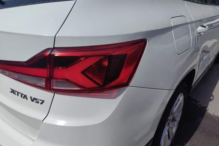 Used Jetta VS7 2022 280TSI Automatic Trend Edition Right Rear Taillight
