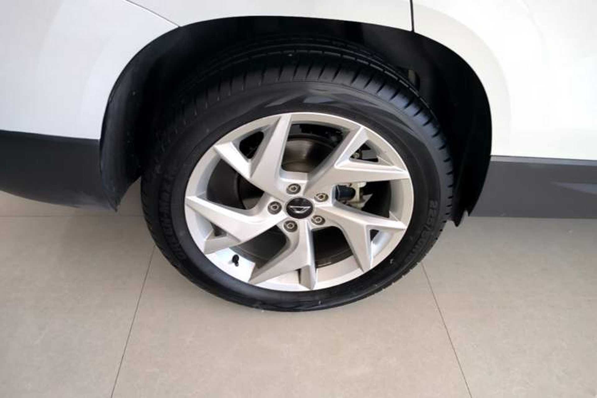 Used Jetta VS7 2022 280TSI Automatic Enjoyment Edition Right Rear Wheel Hub