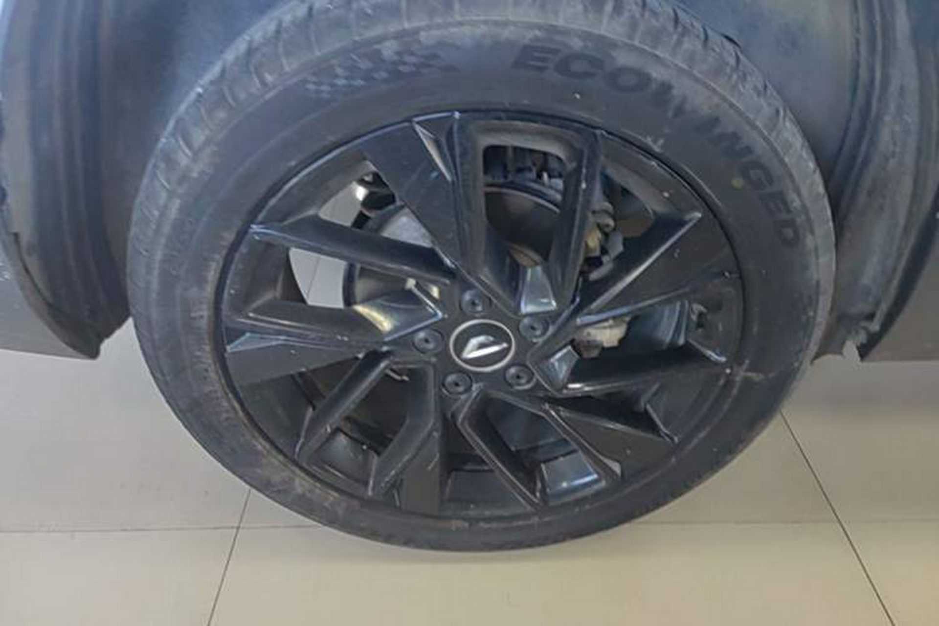 Used Jetta VS7 2022 Panda Edition 1.4T Automatic Enjoyment Pro Version Right Rear Wheel Hub