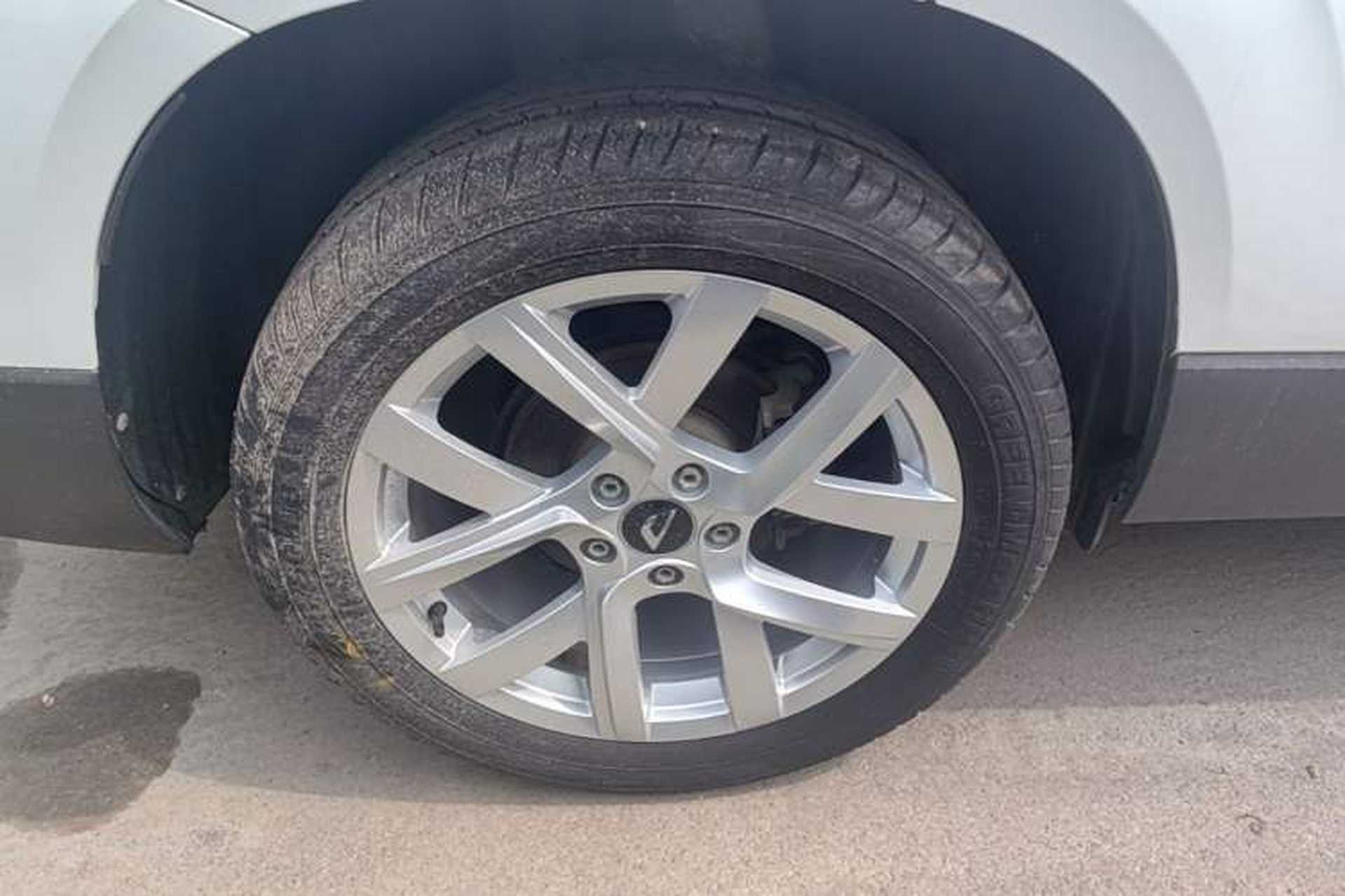 Used Jetta VS7 2022 280TSI Automatic Trend Edition Right Rear Wheel Hub