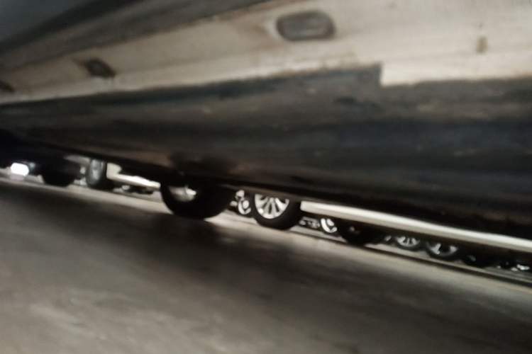 Used Jetta VS7 2022 280TSI Automatic Trend Edition Right Side Sill