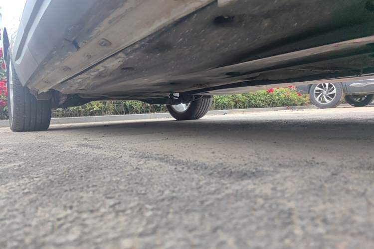 Used Jetta VS7 2022 280TSI Automatic Trend Edition Right Side Sill