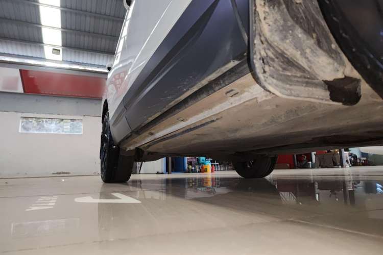 Used Jetta VS7 2022 280TSI Automatic High-Gloss Glory Edition Right Side Sill