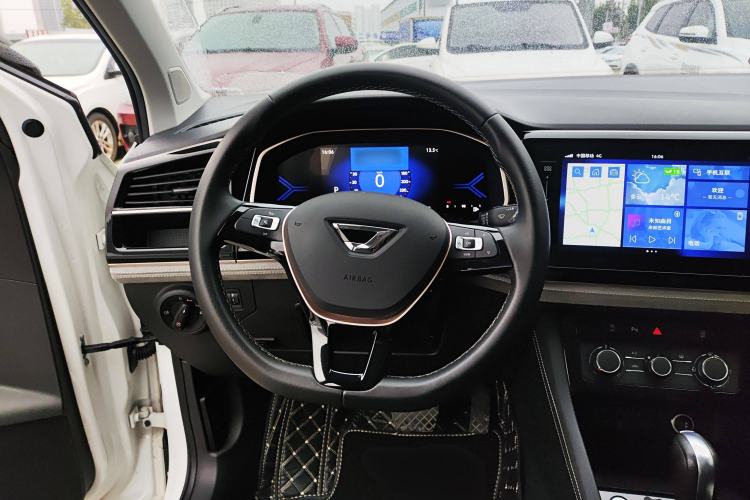 Used Jetta VS7 2022 280TSI Automatic High-Gloss Enjoyment Edition Steering Wheel