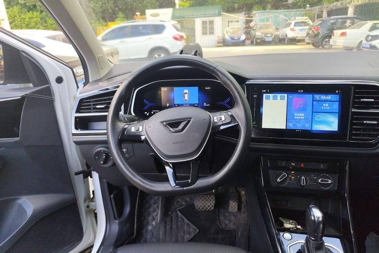 Used Jetta VS7 2022 Panda Edition 1.4T Automatic Enjoyment Pro Version Steering Wheel