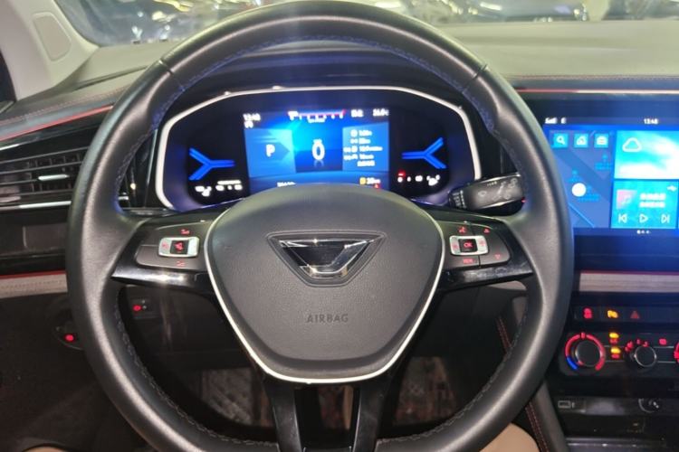 Used Jetta VS7 2022 280TSI Automatic Enjoyment Edition Steering Wheel
