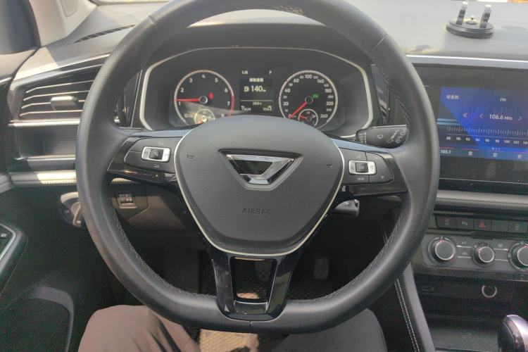 Used Jetta VS7 2022 280TSI Automatic Trend Edition Steering Wheel