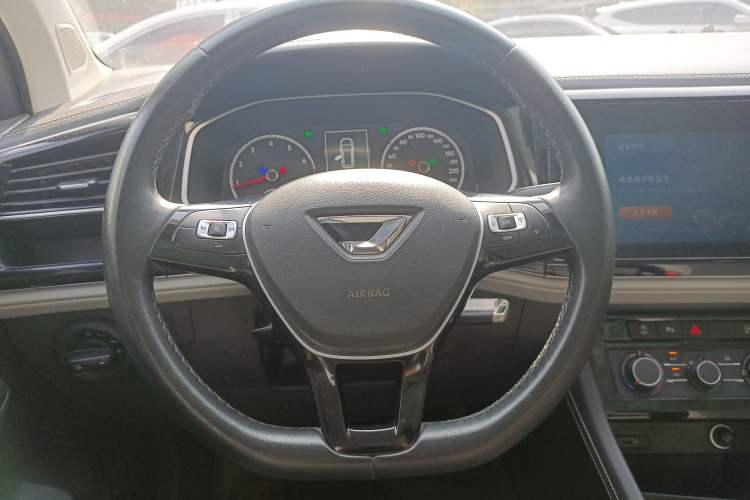 Used Jetta VS7 2022 280TSI Automatic Trend Edition Steering Wheel