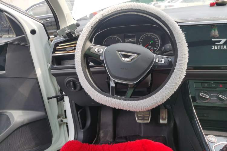 Used Jetta VS7 2022 Panda Edition 1.4T Automatic Enjoyment Pro Version Steering Wheel