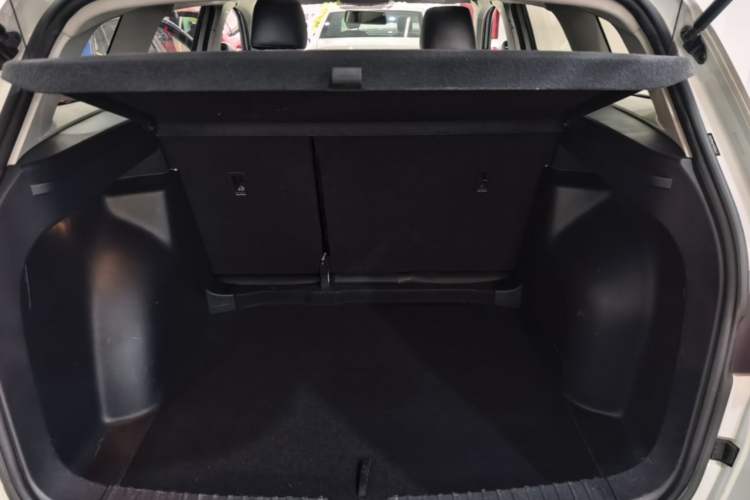 Used Jetta VS7 2022 280TSI Automatic Trend Edition Trunk