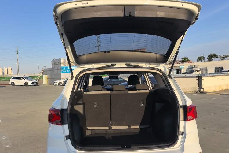 Used Jetta VS7 2022 280TSI Automatic Trend Edition Trunk