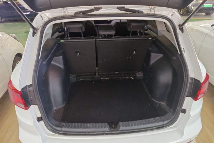 Used Jetta VS7 2022 280TSI Automatic Enjoyment Edition Trunk
