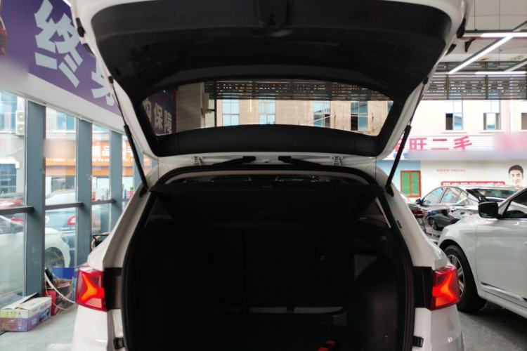 Used Jetta VS7 2022 280TSI Automatic Trend Edition Trunk