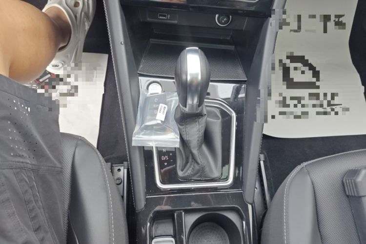 Used Jetta VS7 2022 280TSI Automatic Enjoyment Edition Gear Lever