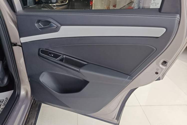 Used Jetta VS7 2022 280TSI Automatic Enjoyment Edition Right Rear Door Interior