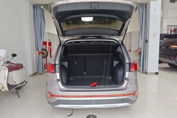 Used Jetta VS7 2022 280TSI Automatic Enjoyment Edition Trunk