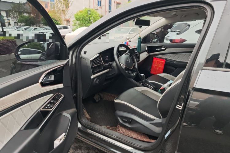 Used Jetta VS7 2023 280TSI ABT Automatic Enjoyment Limited Edition Driver Seat