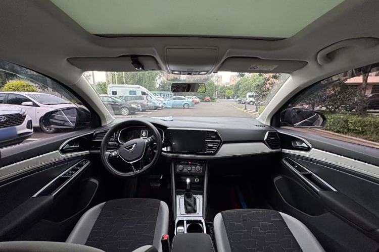 Used Jetta VS7 2023 280TSI Automatic Trend Edition Interior 1