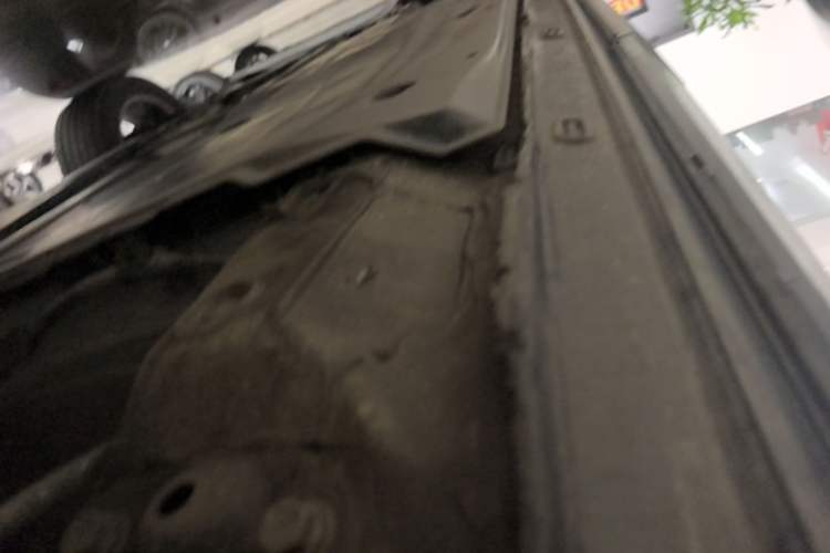 Used Jetta VS7 2023 280TSI Automatic Enjoyment Edition Left Side Sill