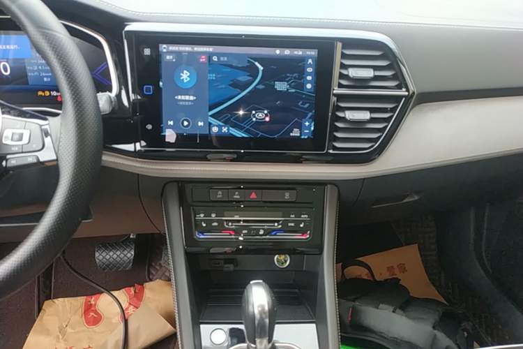 Used Jetta VS7 2023 280TSI ABT Automatic Glory Limited Edition Audio And AC Panel
