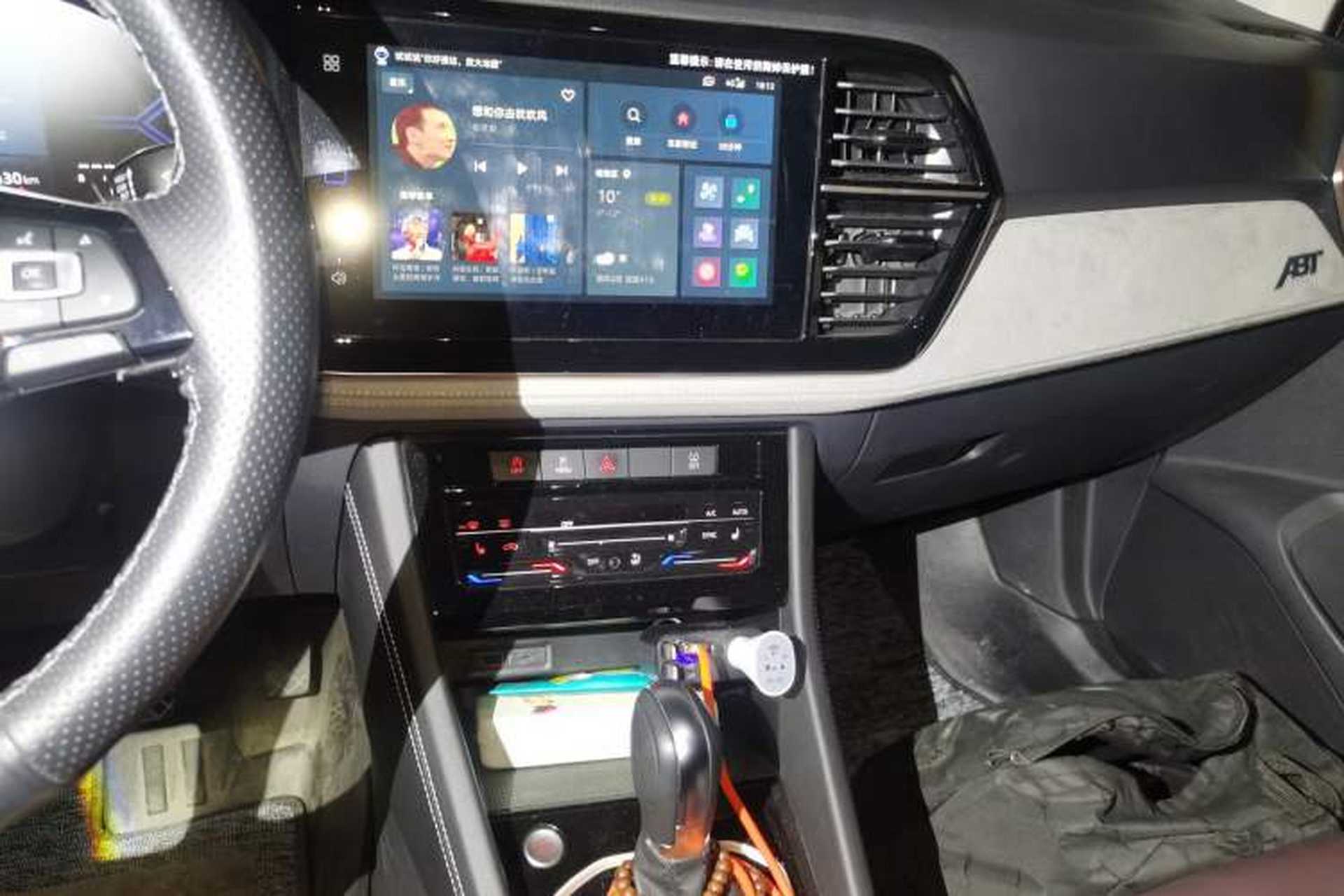Used Jetta VS7 2023 280TSI ABT Automatic Glory Limited Edition Audio And AC Panel
