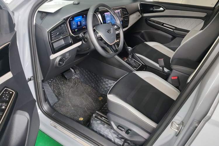 Used Jetta VS7 2023 280TSI ABT Automatic Glory Limited Edition Driver Seat