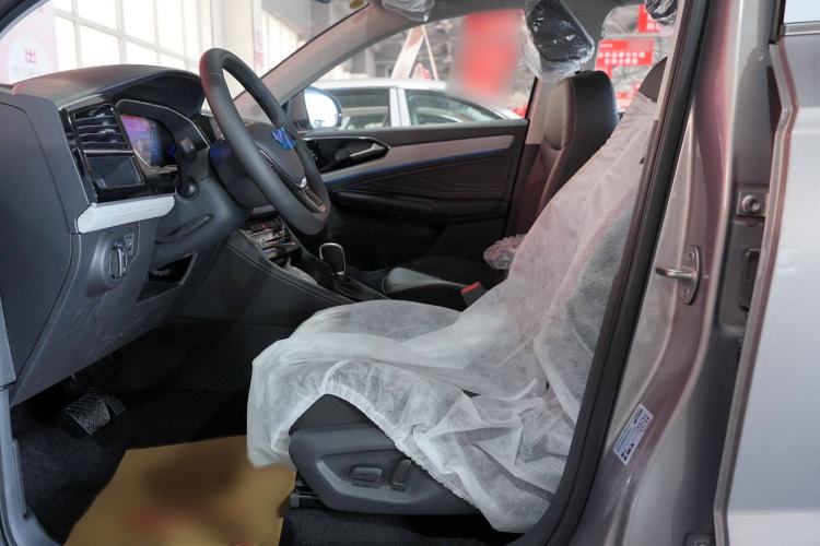 Used Jetta VS7 2023 280TSI Automatic Glory Edition Interior 4