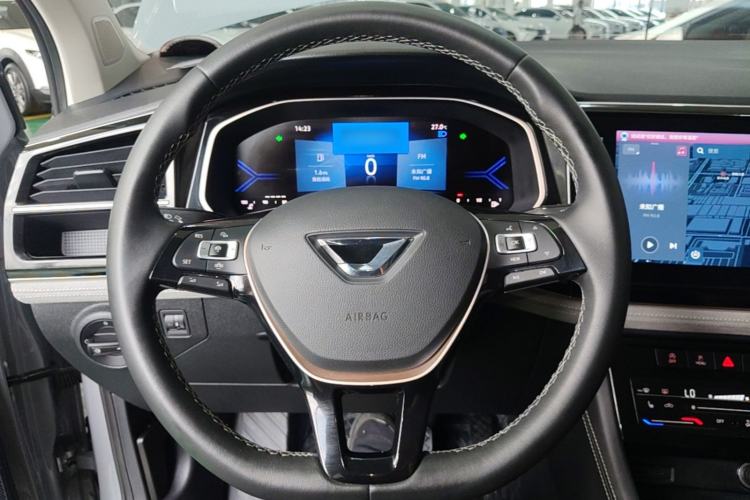 Used Jetta VS7 2023 280TSI ABT Automatic Glory Limited Edition Steering Wheel