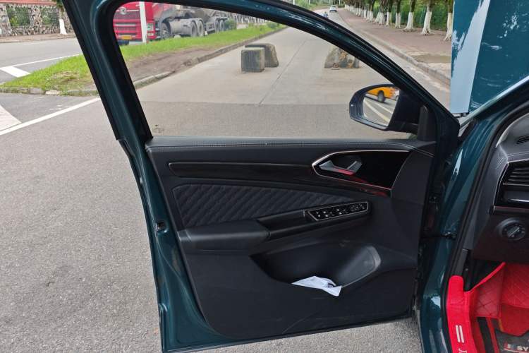 Used Jetta VS7 2023 280TSI Automatic High-Gloss Glory Edition Left Front Door Interior