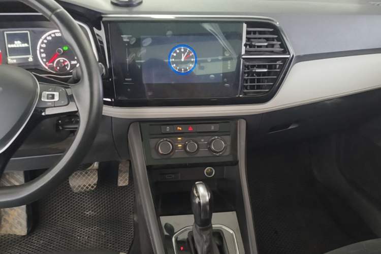Used Jetta VS7 2023 280TSI Automatic Trend Edition Audio And AC Panel