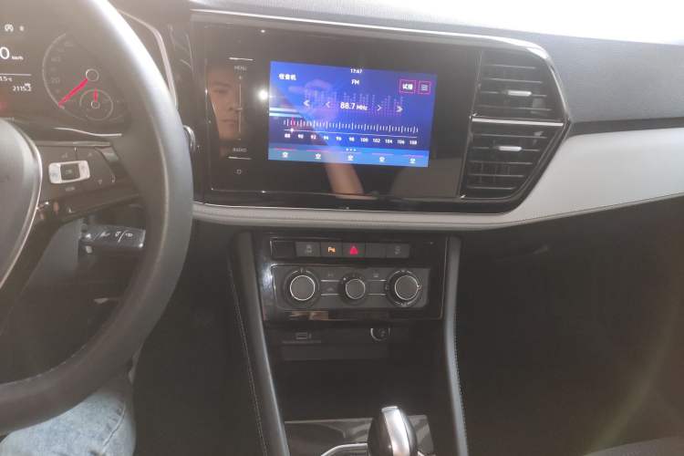 Used Jetta VS7 2023 280TSI Automatic Trend Edition Audio And AC Panel