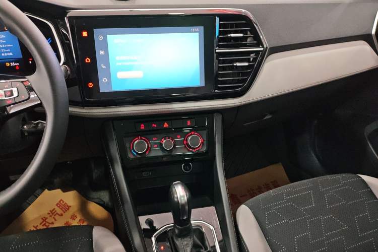 Used Jetta VS7 2023 280TSI Automatic Trend Edition Audio And AC Panel