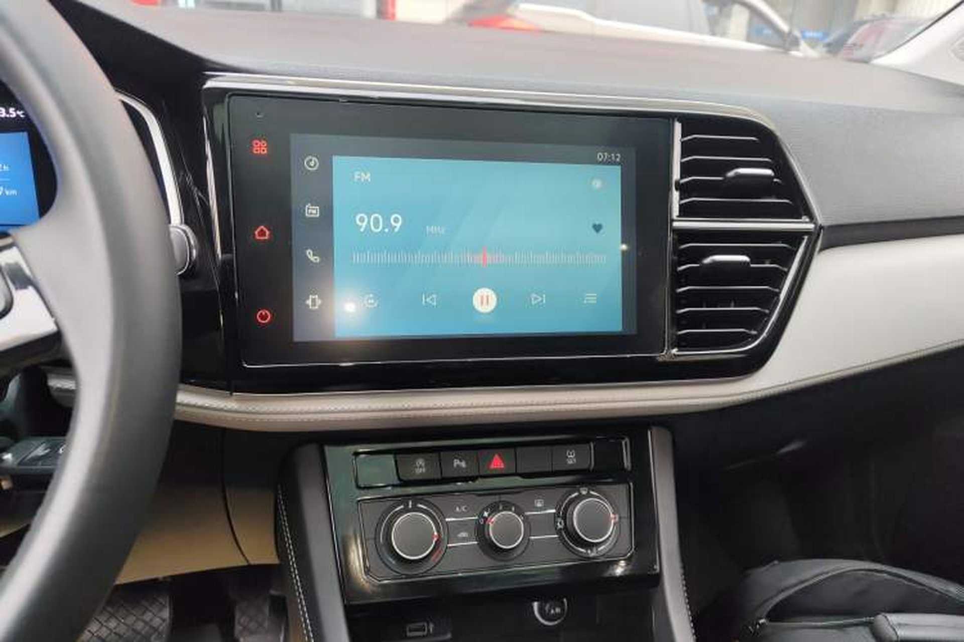 Used Jetta VS7 2023 280TSI Automatic Trend Edition Audio And AC Panel