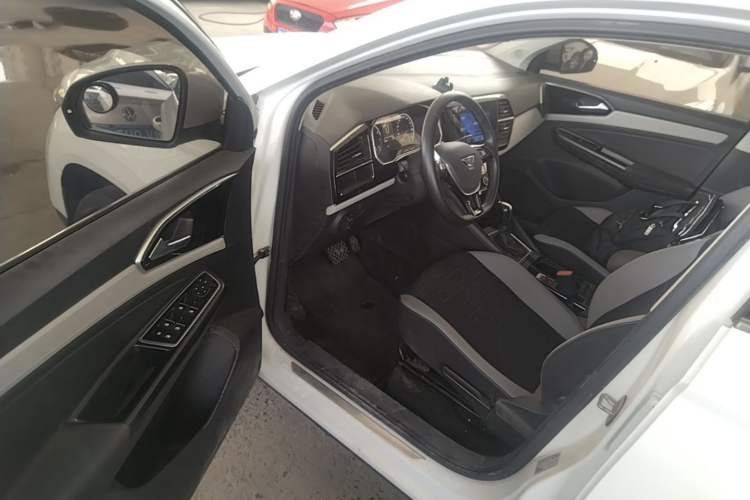 Used Jetta VS7 2023 280TSI Automatic Trend Edition Driver Seat