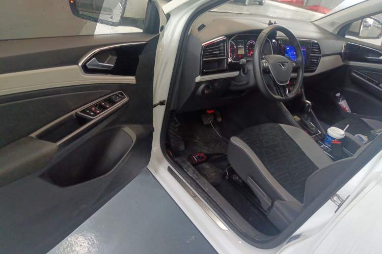 Used Jetta VS7 2023 280TSI Automatic Trend Edition Driver Seat
