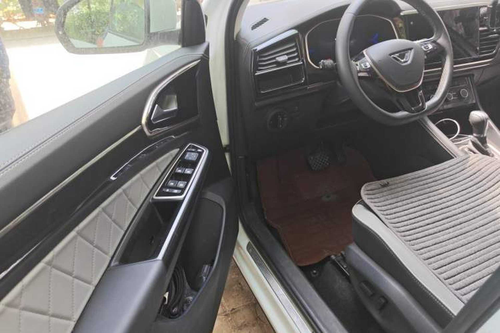 Used Jetta VS7 2023 280TSI Automatic High-Gloss Glory Edition Driver Seat