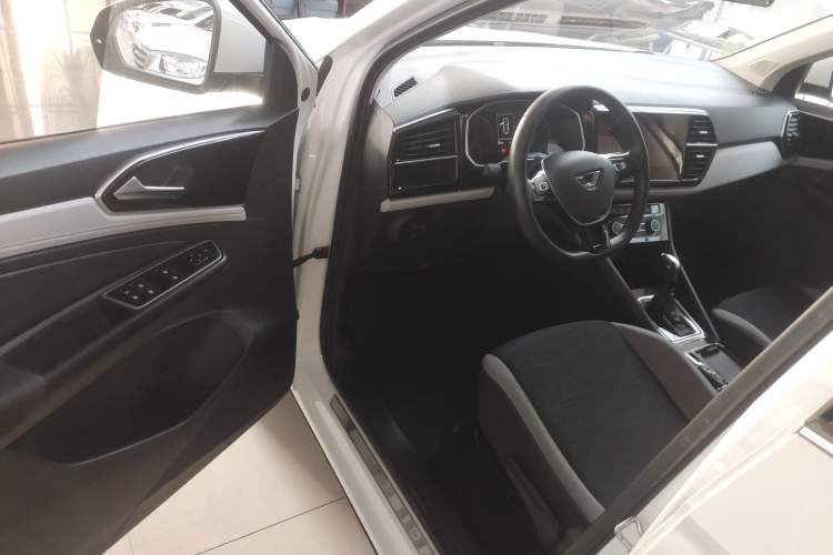 Used Jetta VS7 2023 280TSI Automatic Trend Edition Driver Seat