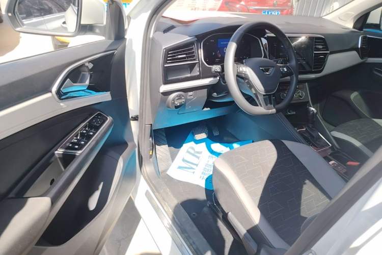 Used Jetta VS7 2023 280TSI Automatic Trend Edition Driver Seat