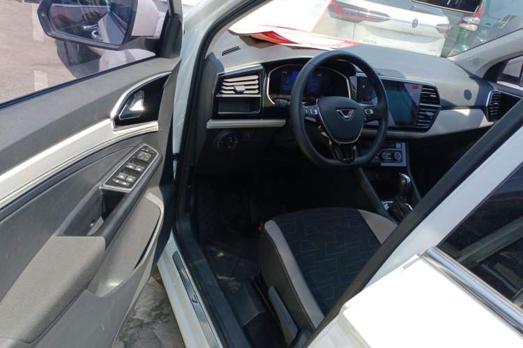 Used Jetta VS7 2023 280TSI Automatic Trend Edition Driver Seat
