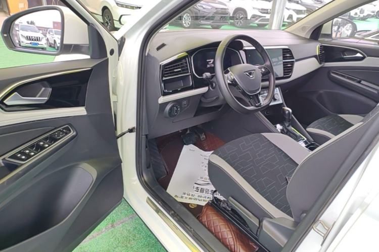 Used Jetta VS7 2023 280TSI Automatic Trend Edition Driver Seat
